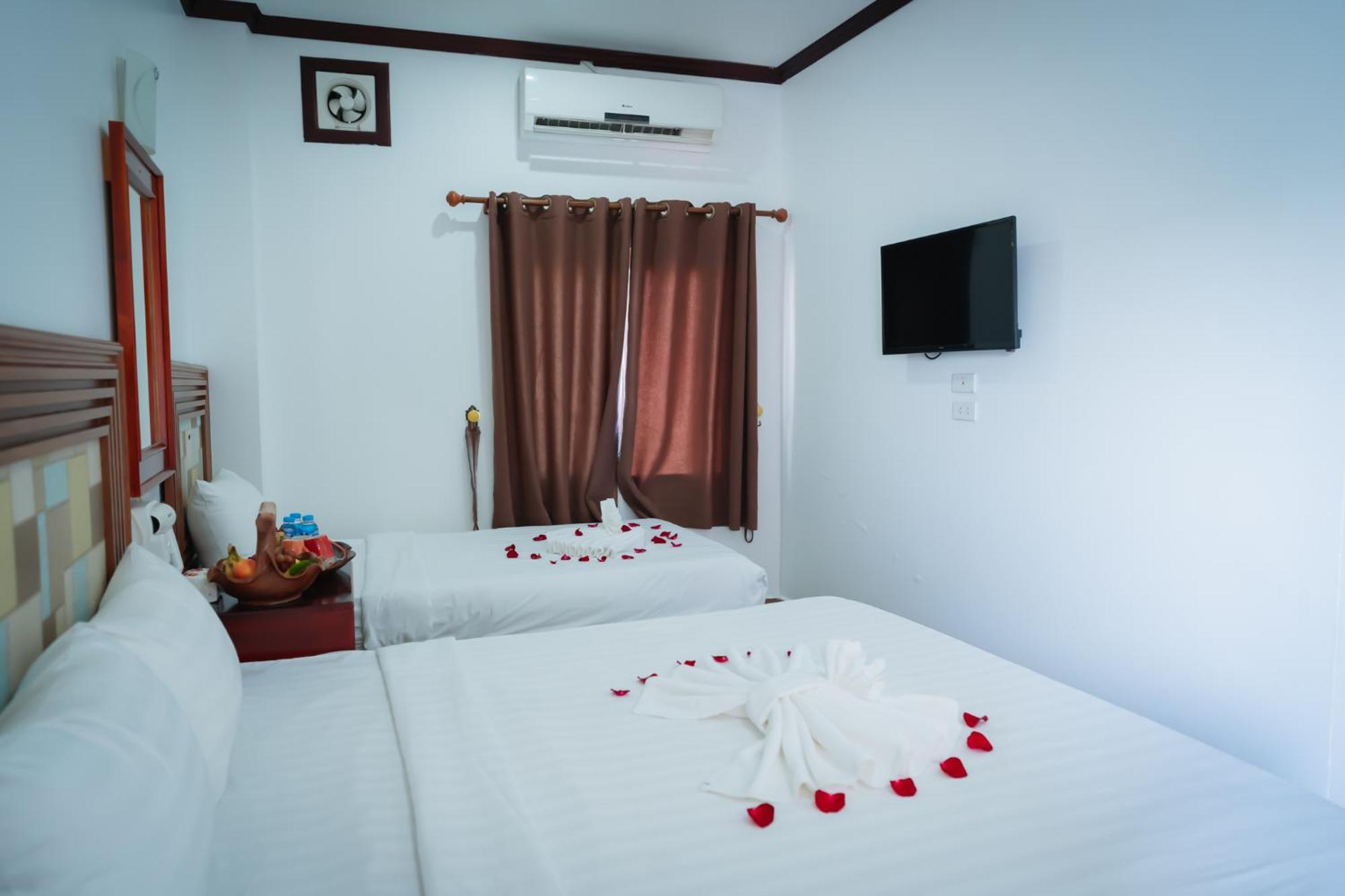 Vientiane Ruby Riverside Hotel Eksteriør bilde
