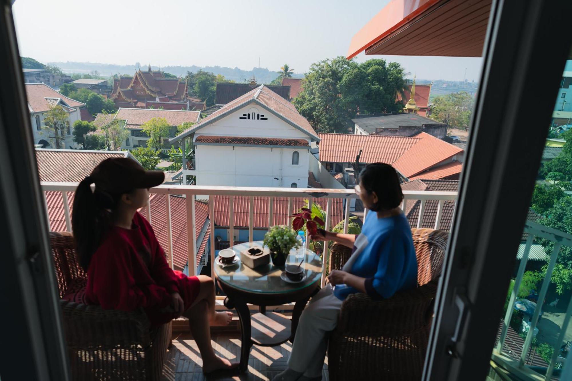 Vientiane Ruby Riverside Hotel Eksteriør bilde